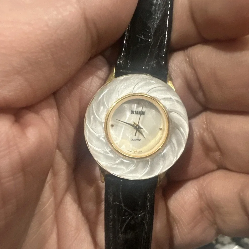 Works GITANO Fancy Dial 28mm Leather Quartz Analog Women's Watch New Battery 6.5